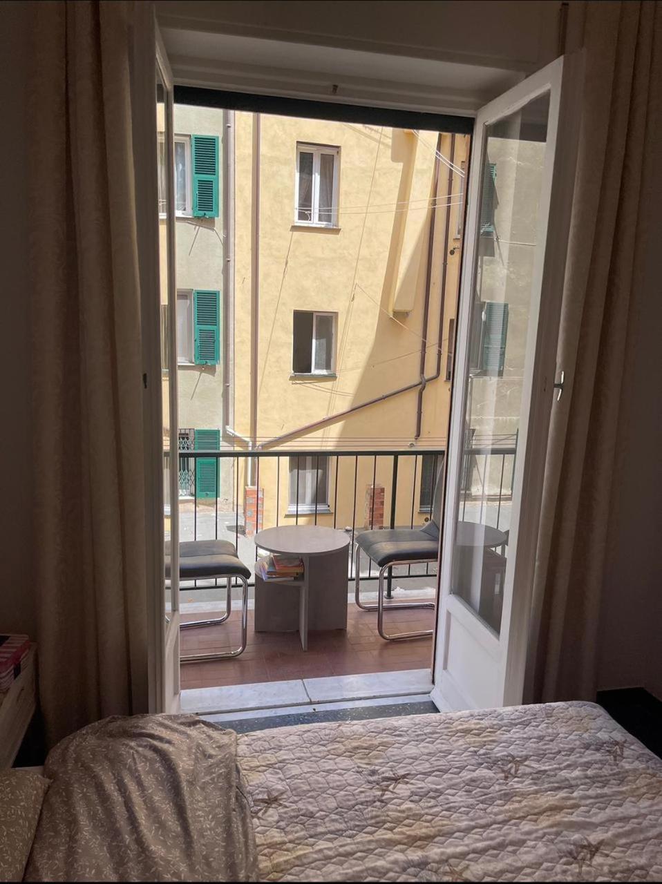 Molo Apartament Генуа Екстериор снимка